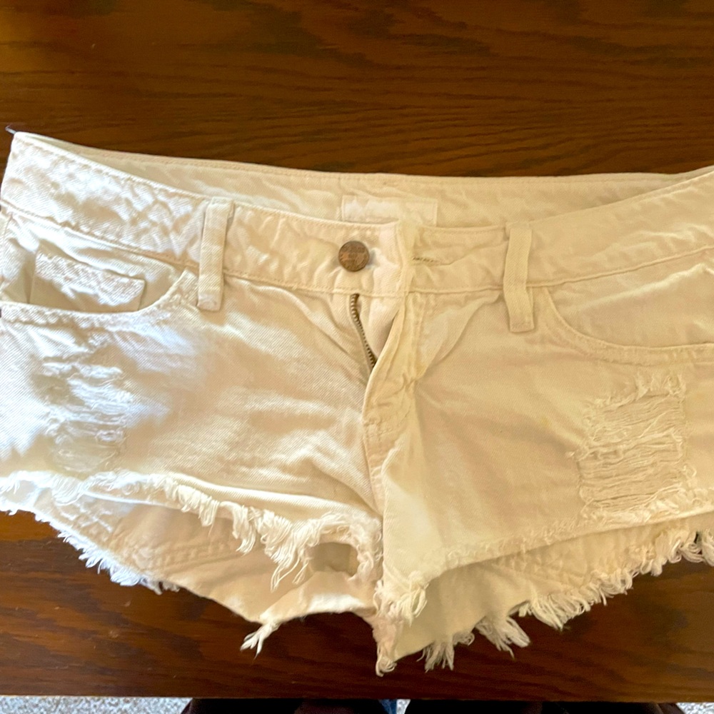 Guess shorts